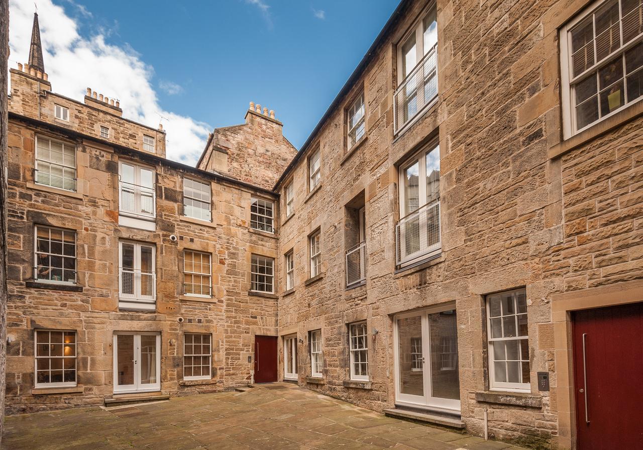The Edmonstone's Close Residence Edimburgo Exterior foto